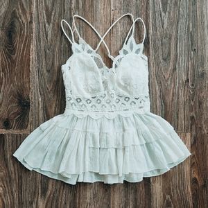 White lace tank top